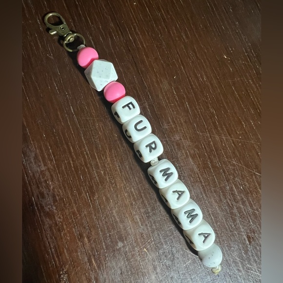 Handmade “Fur Mama” Keychain ✨ - Picture 1 of 2